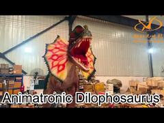Large Size Sliding Animatronic Dilophosaurus Dinosaur Model For Theme Park And Theme Events